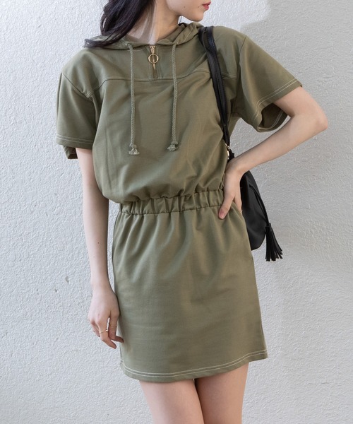 pumpkin port(パンプキンポート)の「ZIP-UP ミニ裏毛 パーカーミニワンピース(ワンピース・レディース・ブラック/グレー/カーキ・MEDIUM)」の20枚目の写真