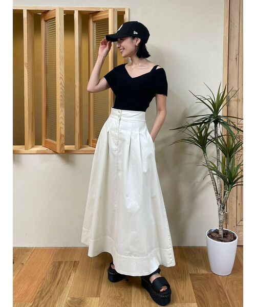 LAGUNAMOON（ラグナムーン）の「クロスリブニットプルオーバー（ニット/セーター・レディース・ブラック/ベージュ/ミント・FREE）」の10枚目の写真