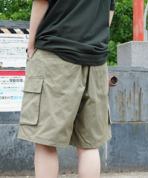 SIERRA DESIGNS（シェラデザイン）の「SIERRA DESIGNS / シエラデザインズ 別注 コラボ オーバーサイズ ミリタリー ハーフ カーゴパンツ（カーゴパンツ・メンズ・カーキ/ブラック・LARGE/MEDIUM）」の11枚目の写真