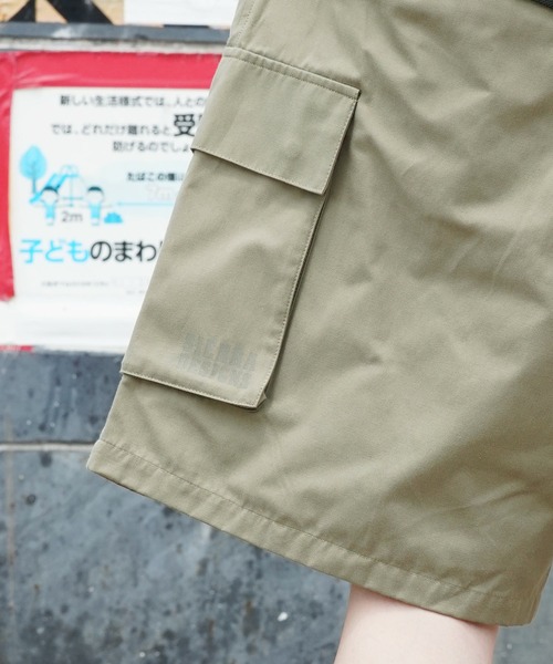 SIERRA DESIGNS（シェラデザイン）の「SIERRA DESIGNS / シエラデザインズ 別注 コラボ オーバーサイズ ミリタリー ハーフ カーゴパンツ（カーゴパンツ・メンズ・カーキ/ブラック・LARGE/MEDIUM）」の12枚目の写真