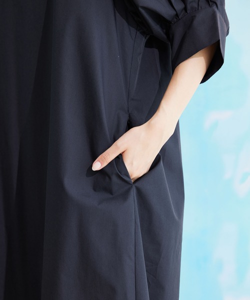 Jayro（ジャイロ）の「T/ Cブロード　Vネックワンピース（ワンピース・レディース・ネイビー/ピンク/ブルー・M）」の11枚目の写真