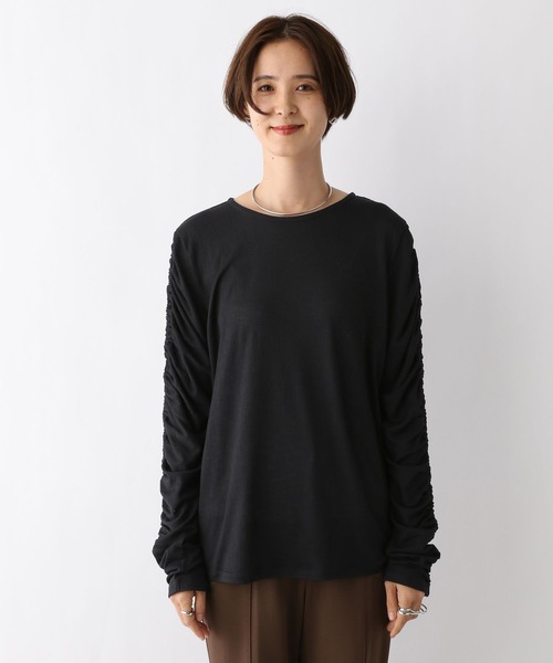 LEPSIM(レプシィム)の「袖シャーリングプルオーバー 908519(Tシャツ/カットソー・レディース・オフホワイト/ブラック・FREE)」の8枚目の写真