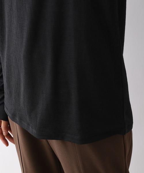 LEPSIM(レプシィム)の「袖シャーリングプルオーバー 908519(Tシャツ/カットソー・レディース・オフホワイト/ブラック・FREE)」の13枚目の写真