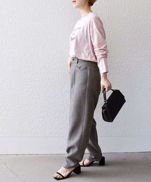 monmimi（モンミミ）の「【SHIPS any別注】monmimi〈洗濯機可能〉ロゴ プリント ロンTEE 23AW（Tシャツ/カットソー・レディース・ピンク/ホワイト/チャコールグレー・ONE SIZE）」の10枚目の写真