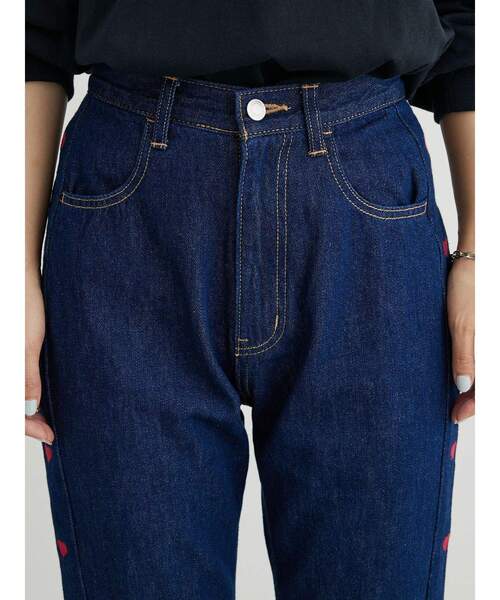 Green　Parks（グリーンパークス）の「・Double　Flags　ハート刺繍フレアデニム（デニムパンツ・レディース・インディゴブルー・M/L/S）」の21枚目の写真