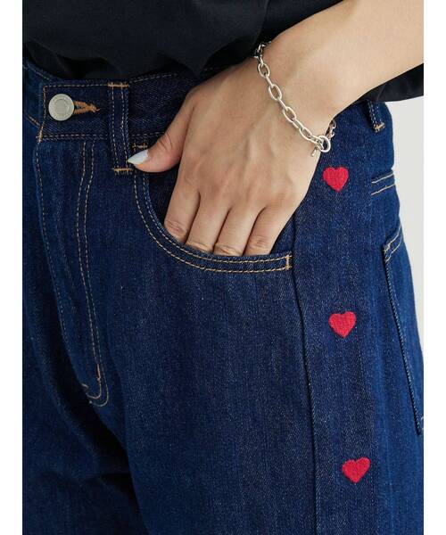 Green　Parks（グリーンパークス）の「・Double　Flags　ハート刺繍フレアデニム（デニムパンツ・レディース・インディゴブルー・M/L/S）」の22枚目の写真