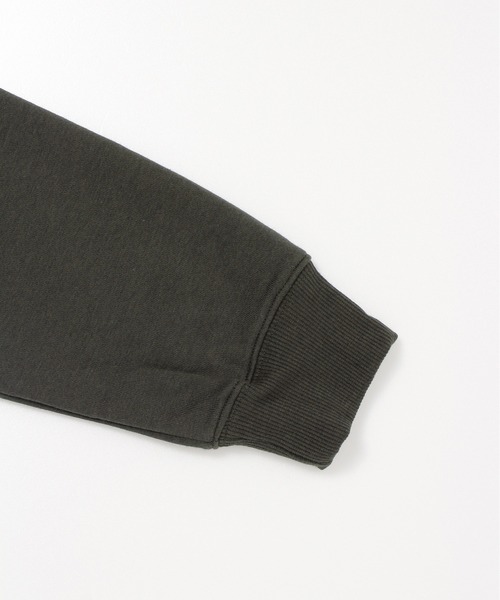 LOGOS park（ロゴスパーク）の「【LOGOS Park/ロゴスパーク】ワンポイント刺繍ロゴ裏起毛プルオーバーパーカー（パーカー・レディース・グレイッシュベージュ/ブラック/マスタード/カーキ・M/L）」の12枚目の写真