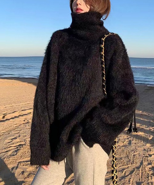 VitaFelice(ヴィータフェリーチェ)の「ハイネック&ボリュームスリーブ シャギーニット(ニット/セーター・レディース・ブラック/パープル/ピンク/ホワイト・FREE)」の2枚目の写真