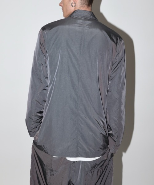 SUPERTHANKS(スーパーサンクス)の「【撥水加工】2ボタンジャケット ネオブレザー(ユニセックス)Neo blazer (Ny taffeta)(ナイロンジャケット・メンズ・ブラック/グレー/ネイビー・M/S/L)」の11枚目の写真