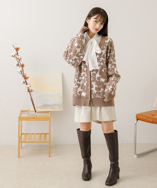 HEYUMM（ヘユム）の「フラワージャガードカーディガン（カーディガン/ボレロ・レディース・グレー系その他/ブラック系その他/ホワイト系その他・ONE）」の9枚目の写真