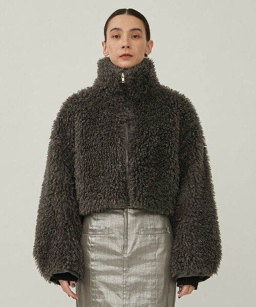THINGS THAT MATTER/(シングス ザット マター)】CRIMPED FUR CROPPED