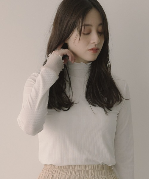 saloon(サルーン)の「SALOON(サルーン)/ラメ切り替えロンT(Tシャツ/カットソー・レディース・ブルー/ブラック/オフホワイト・FREE)」の2枚目の写真