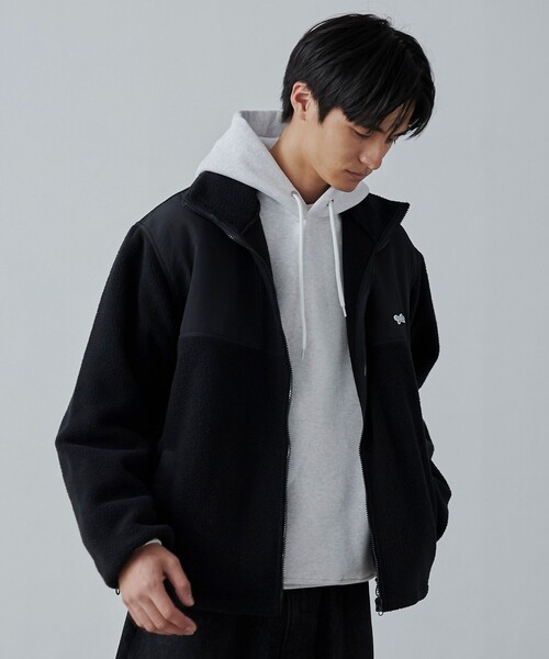 PENNEYS（ぺニーズ）の「PENNEYS（ぺニーズ）別注ルーズシルエットボアフリースジャケット（ブルゾン・メンズ・オフホワイト/ブラック・M/L/XL）」の8枚目の写真