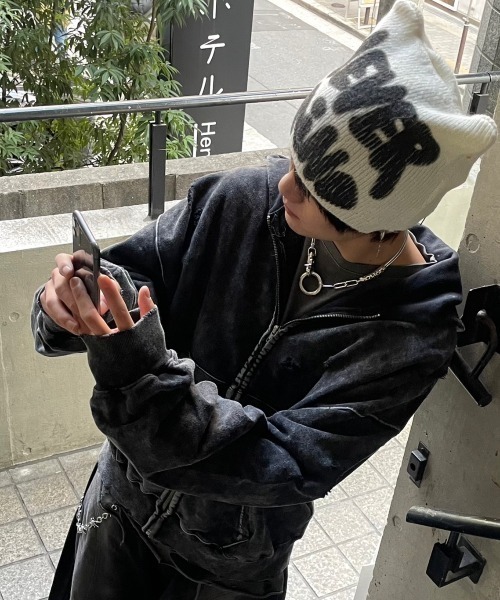 vivienwestwood ビーニー お揃いも可愛い！＜viviennewestwood＞ORB フラップ付ワッチ