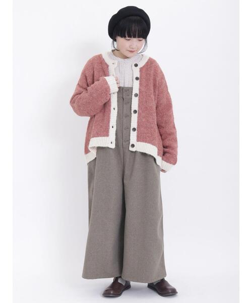 Samansa Mos2(サマンサ モスモス)の「バイカラークルーネックカーディガン(カーディガン/ボレロ・レディース・ベージュ/キナリ/イエロー/ピンク/チャコールグレー・F)」の11枚目の写真