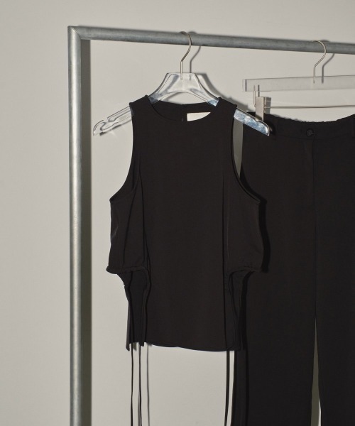 TODAYFUL（トゥデイフル）の「TODAYFUL　Side Gather Tops サイドギャザートップス/12410415（タンクトップ・レディース・オートミール/ブラック・ONE SIZE）」の13枚目の写真