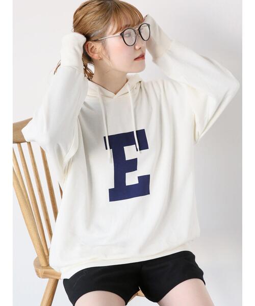 ehka sopo(エヘカソポ)の「Eロゴオーバーサイズパーカー(Tシャツ/カットソー・レディース・グレー/オフホワイト/ブルー/ピンク・F)」の2枚目の写真