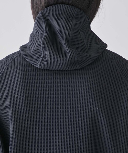 GOLDWIN（ゴールドウィン）の「【GOLDWIN/ゴールドウィン】WF Light L/S Hoodie（スウェット・メンズ・ネイビー/ブラック・3/4）」の15枚目の写真