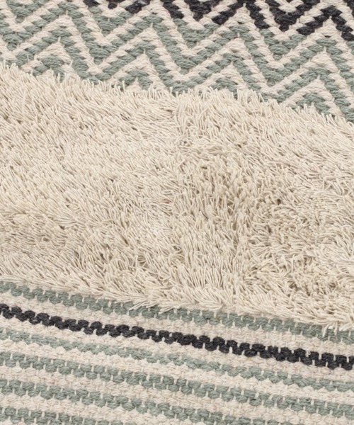 LAKOLE（ラコレ）の「ヘリンボーンクッションカバー / 102706（クッション/クッションカバー・レディース・グリーン/ブラック・FREE）」の8枚目の写真