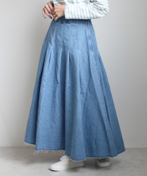 SELECT LEVERY(セレクトリベリー)の「デニムタックフレアスカート(デニムスカート・レディース・ネイビー/グレー/ブルー・X-LARGE/LARGE/MEDIUM/SMALL)」の1枚目の写真