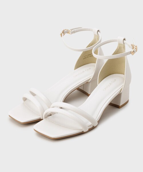 OPAQUE.CLIP(オペークドットクリップ)の「◆スクエアトゥダブルブリッジサンダル(サンダル・レディース・ベージュ/グリーン系/ブラック/シルバー/ホワイト系9・02/03/01)」の2枚目の写真