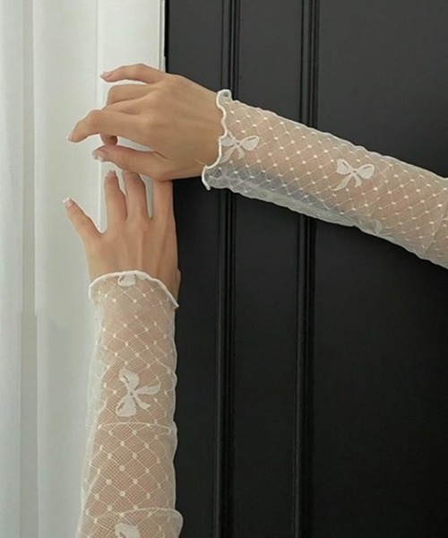 LAFFMO（ラフモ）の「リボンシースルートップス（Tシャツ/カットソー・レディース・ホワイト/ブラック・F）」の9枚目の写真