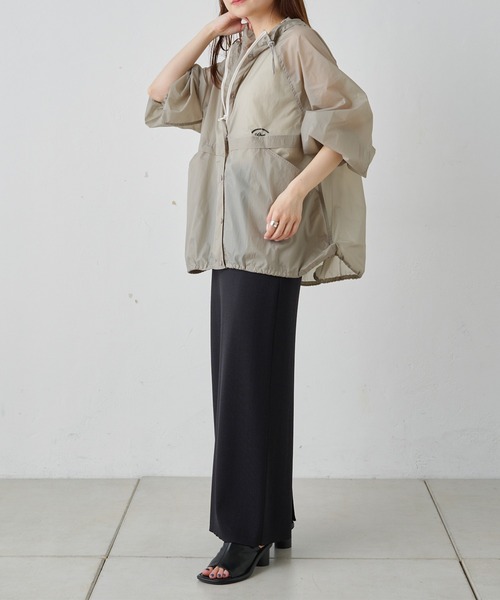 PUAL CE CIN（ピュアルセシン）の「シアーマウンテンパーカー（マウンテンパーカー・レディース・オフホワイト/カーキ/グレイッシュベージュ・FREE）」の14枚目の写真