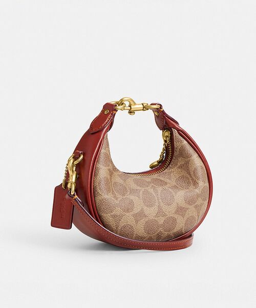 SALE★ブティック【COACH】ジョニー バッグ シグネチャー COACH(コーチ)の「ジョニー バッグ・シグネチャー キャンバス