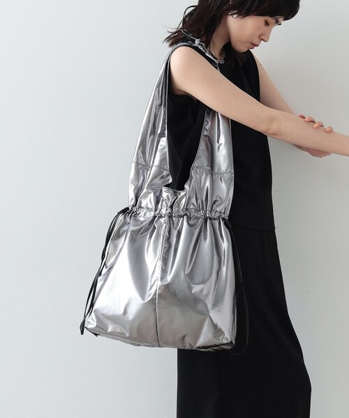 GALLEST（ギャレスト）の「◆シャイニーソフトトートBAG（トートバッグ・レディース・ゴールド/シルバー系その他・00）」の3枚目の写真