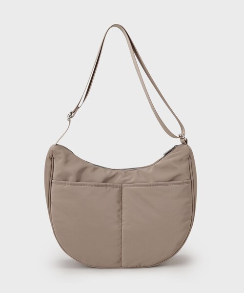 OPAQUE.CLIP（オペークドットクリップ）の「◆カジュアルムーンミドルショルダー（ショルダーバッグ・レディース・グレー/ブラック/ベージュ・00）」の7枚目の写真