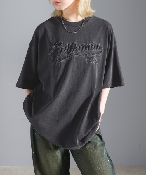 Java（ジャバ）の「《Javaジャバコラボ》ヴィンテージライクなこなれitem。サガラ刺繍ヴィンテージ加工ピグメントTシャツ（Tシャツ/カットソー・レディース・レッド/キャメル/チャコールグレー・SMALL/MEDIUM/LARGE/X-LARGE）」の11枚目の写真