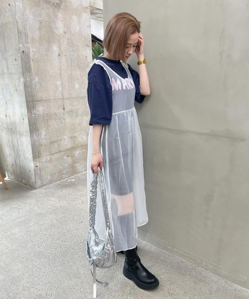 LYEON（リヨン）の「フリルショルダーシアーワンピース（ワンピース・レディース・ピンク/ホワイト・FREE）」の15枚目の写真