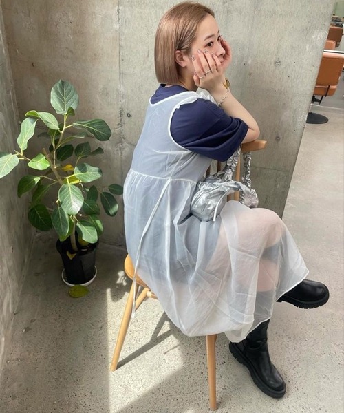 LYEON（リヨン）の「フリルショルダーシアーワンピース（ワンピース・レディース・ピンク/ホワイト・FREE）」の16枚目の写真