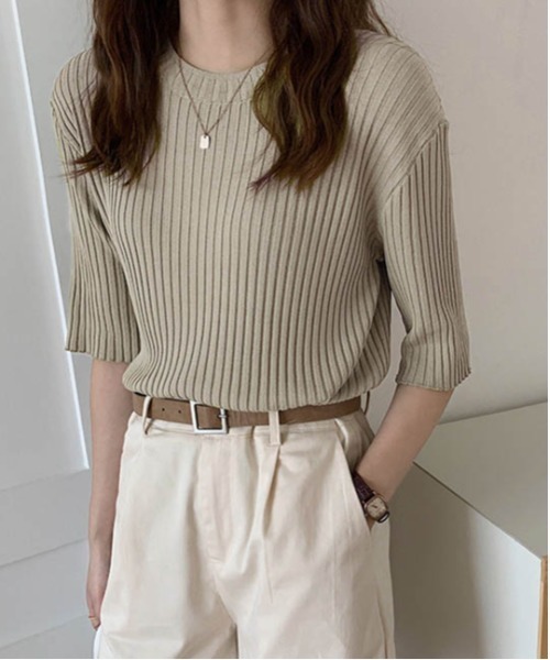 AMELY(エミリー)の「5分袖サマーリブニット(ニット/セーター・レディース・ブラック/ブルーグレー/グレイッシュベージュ/イエロー/グリーン/ホワイト/ブラウン・フリー)」の15枚目の写真
