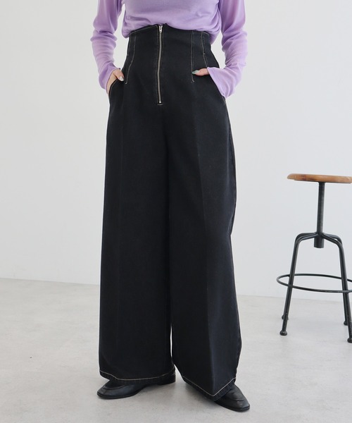 earth music&ecology(アースミュージックアンドエコロジー)の「フロントジップデニムパンツ(デニムパンツ・レディース・ブラック/ブルー系その他・S/M)」の2枚目の写真