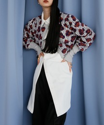 vintagelike flower jacquard knit