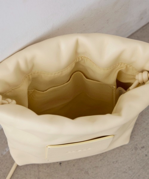 EFOLE（エフォル）の「Logo patch mini shoulder bag / ロゴパッチ ミニ ショルダー バッグ（エコバッグ/サブバッグ・レディース・ピンク系その他/サックスブルー/グリーン/イエロー/オフホワイト・FREE）」の11枚目の写真