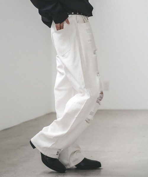 Shoowtime(ショウタイム)の「ハードクラッシュホワイトデニムパンツ(デニムパンツ・メンズ・ホワイト・SMALL/MEDIUM/X-LARGE/LARGE)」の5枚目の写真