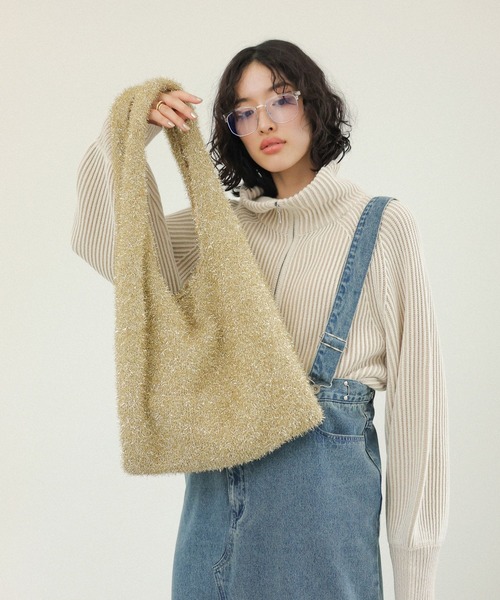 LEPSIM（レプシィム）の「ラメニットショルダー　132582（ショルダーバッグ・レディース・シルバー/ブラック/ゴールド/ブラック系その他/ブラウン・ONE SIZE）」の5枚目の写真