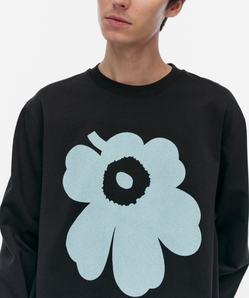 marimekko（マリメッコ）の「【ASIA　EXCLUSIVE】《kioski》Unikko /  Biitti jersey ii　 sweatshirt（スウェット・レディース・ライトブルー・X-SMALL/SMALL/MEDIUM/LARGE）」の7枚目の写真