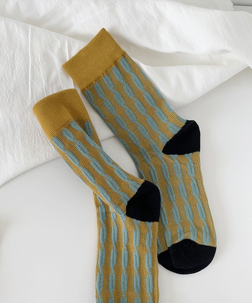 mosox（モソックス）の「【mosox】韓国風レトロソックス（ソックス/靴下・レディース・ブラック/イエロー/グレー/ライトグリーン/ピンク・FREE）」の4枚目の写真