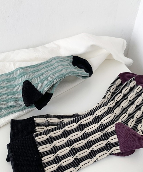 mosox（モソックス）の「【mosox】韓国風レトロソックス（ソックス/靴下・レディース・ブラック/イエロー/グレー/ライトグリーン/ピンク・FREE）」の7枚目の写真