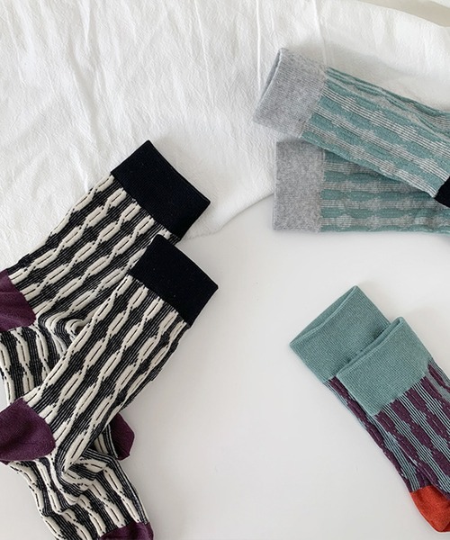 mosox（モソックス）の「【mosox】韓国風レトロソックス（ソックス/靴下・レディース・ブラック/イエロー/グレー/ライトグリーン/ピンク・FREE）」の8枚目の写真