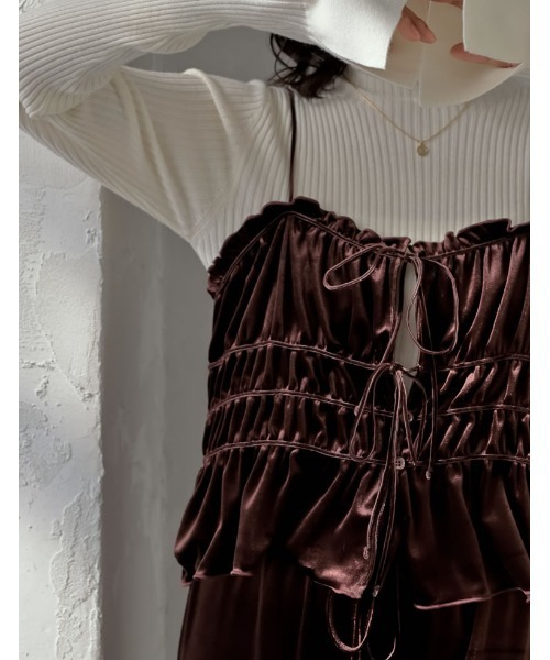 Re:EDIT（リエディ）の「ベロアギャザーリボンキャミビスチェ
