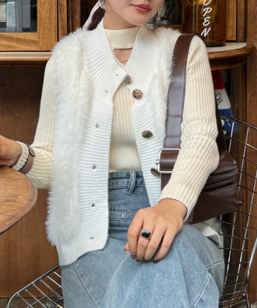 efill(エフィル)の「フロントボタン シャギーベスト(ベスト・レディース・ホワイト・FREE)」の12枚目の写真