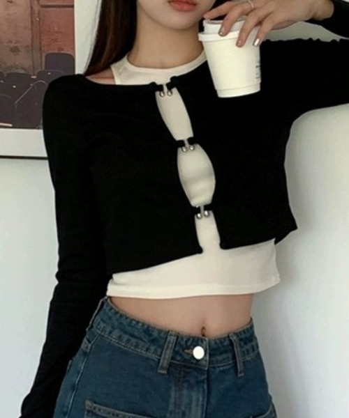 Vipoa(ヴィポア)の「タンクトップ付き ショート丈カーディガン(Tシャツ/カットソー・レディース・ブラック/グリーン・FREE)」の8枚目の写真