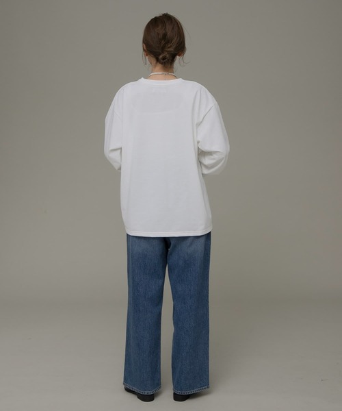 URBAN RESEARCH Sonny Label(アーバンリサーチサニーレーベル)の「『ユニセックス』UpDRIFT フォトプリントロングTシャツ(Tシャツ/カットソー・レディース・スミクロ/オフホワイト・MEDIUM/LARGE)」の11枚目の写真