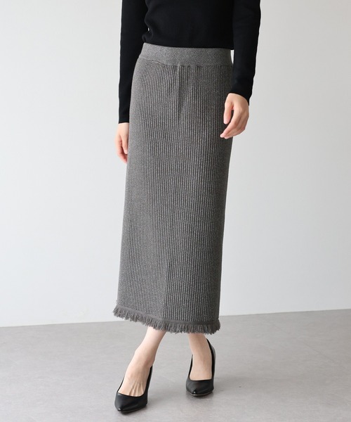 BLUEEAST(ブルーイースト)の「ラメニットフリンジスカート(スカート・レディース・ブラック/モカ/グレー・MEDIUM)」の15枚目の写真