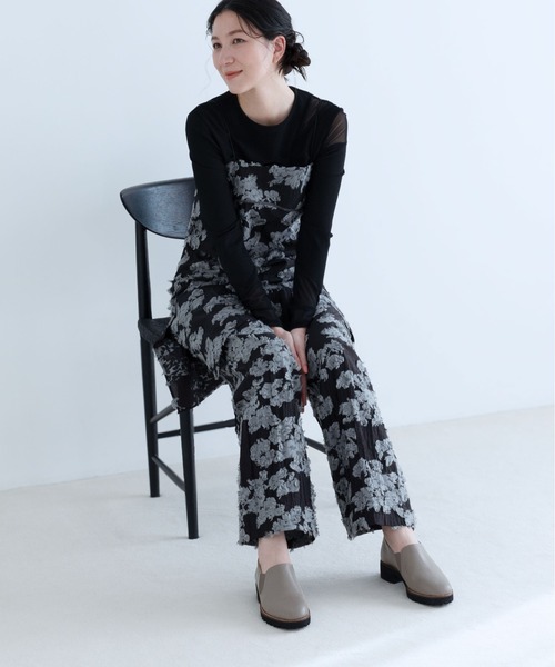 enchanted（エンチャンテッド）の「本革サイドゴアタンクソールスリッポンシューズ（ドレスシューズ・レディース・ブラック/グレイッシュベージュ・24/23.5/23/22.5/25/24.5）」の18枚目の写真