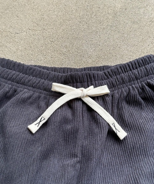 merrylatte（メリーラテ）の「【裏起毛】コーデュロイパンツ（その他パンツ・レディース・ブラック/アイボリー/ダークグレー・SMALL/MEDIUM）」の17枚目の写真